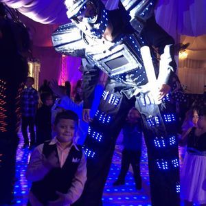 Meet your Posher, Jose